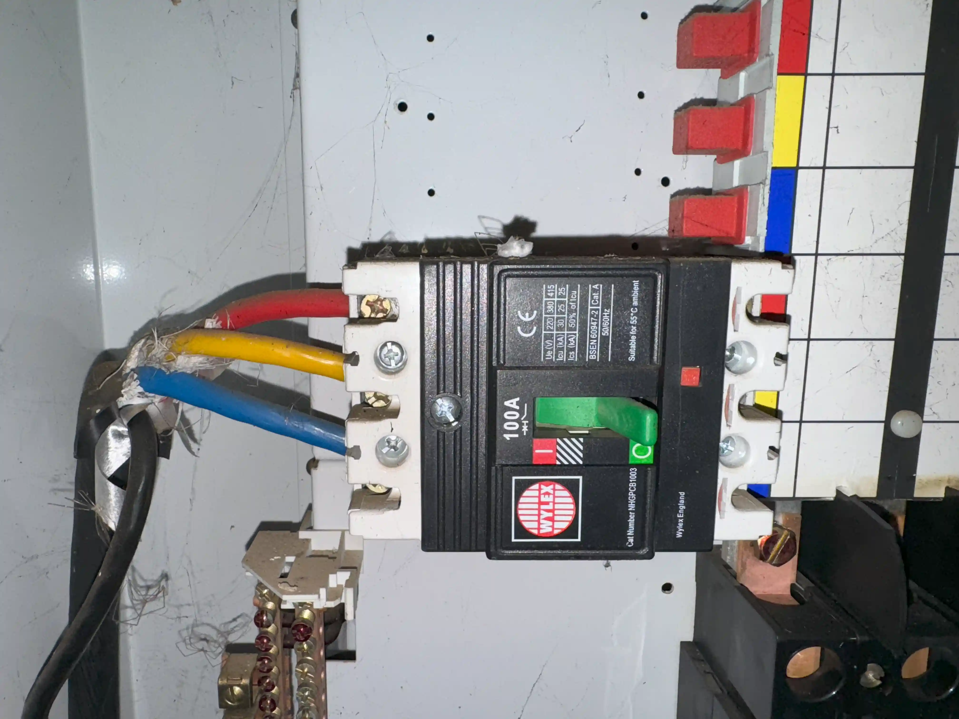 Emergency Electrician Buckinghamshire